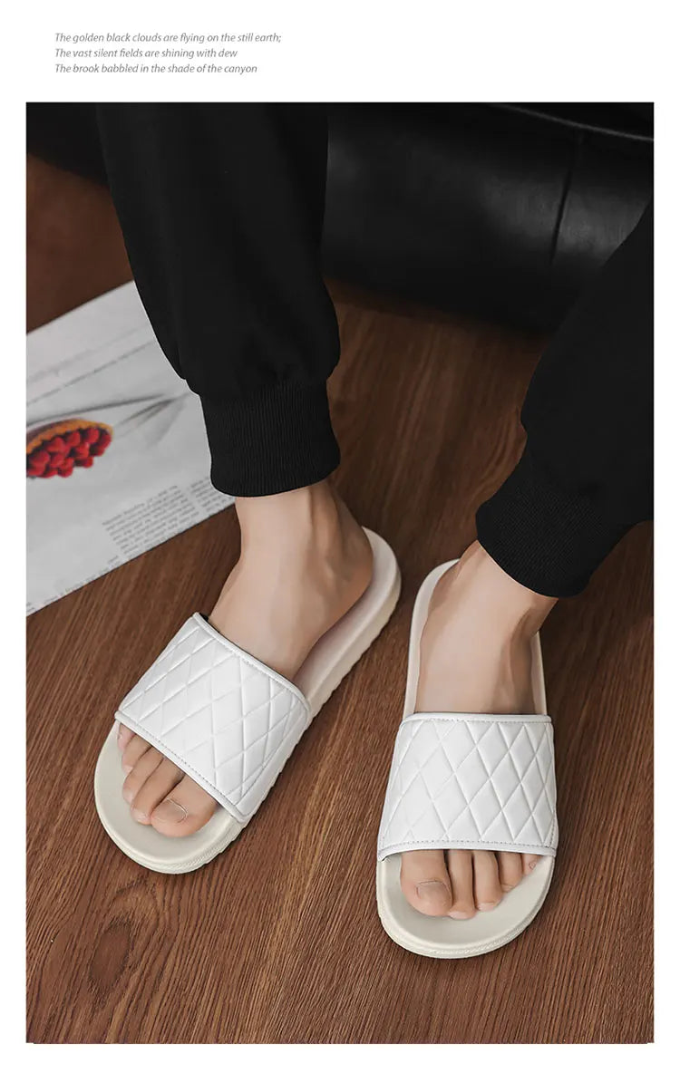 Summer beach slippers men's fashion comfortable EVA breathable sandals home indoor and outdoor sandals plus size slippers 46 47