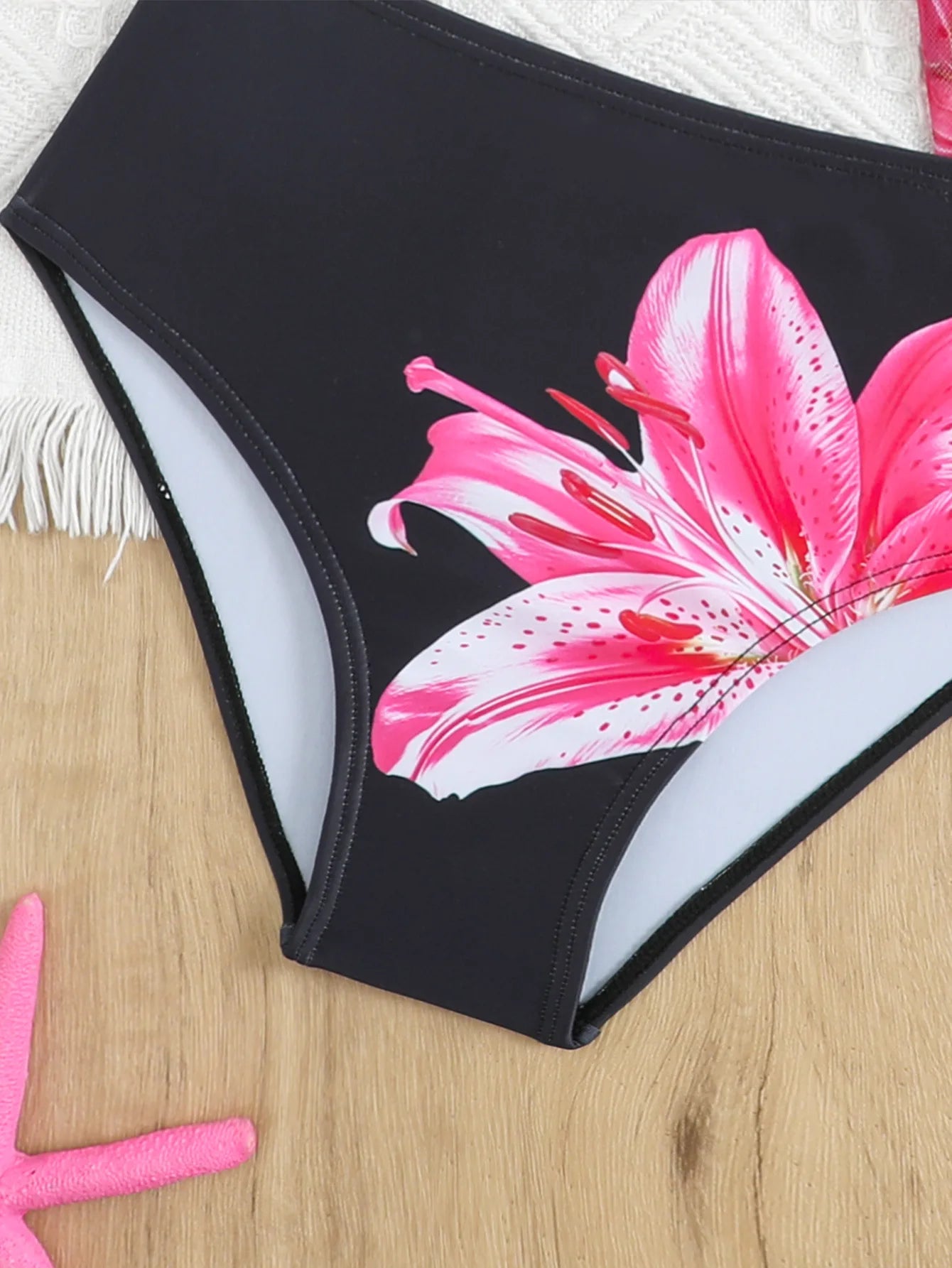 2026 New Trendy Girls' Swimwear Chindren Girls Bikini Swimsuit Set with Flower Print Three-Piece Outfit Bathing Suit 7 To 16Y