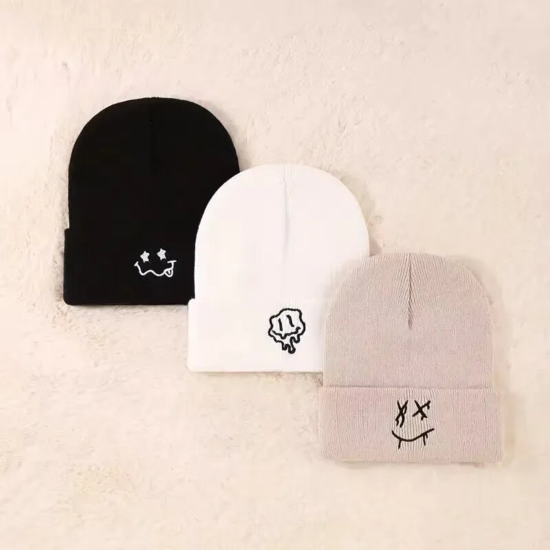 1pc/3pcsWinter and autumn warm-up hat with embroidered smiling face woolen hat for men and women, knitted for casual and active