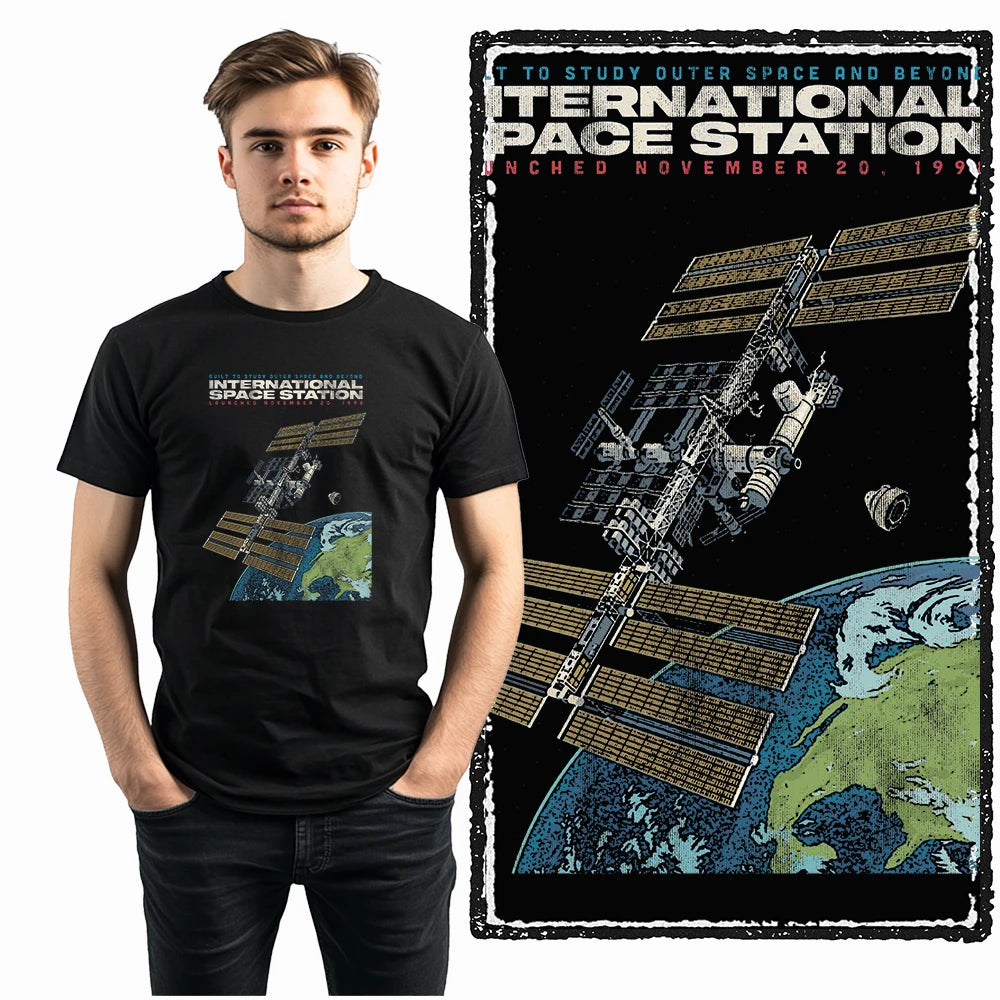 Coolmind SA 100% Cotton astronaut Graphic T shirt fo men Cool Moon print Big Size men tshirt BLACK men's novelty tee shirt