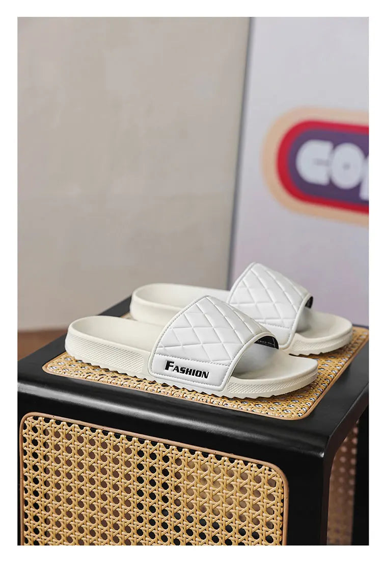 Summer beach slippers men's fashion comfortable EVA breathable sandals home indoor and outdoor sandals plus size slippers 46 47