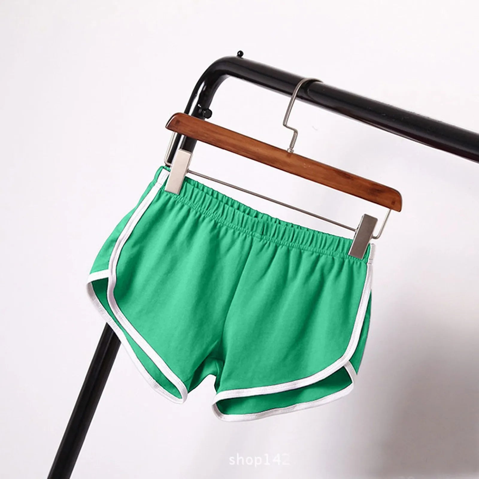 Sports Shorts Women Summer New Candy Color Anti Emptied Skinny Shorts Casual Lady Elastic Waist Beach Correndo Short Pants